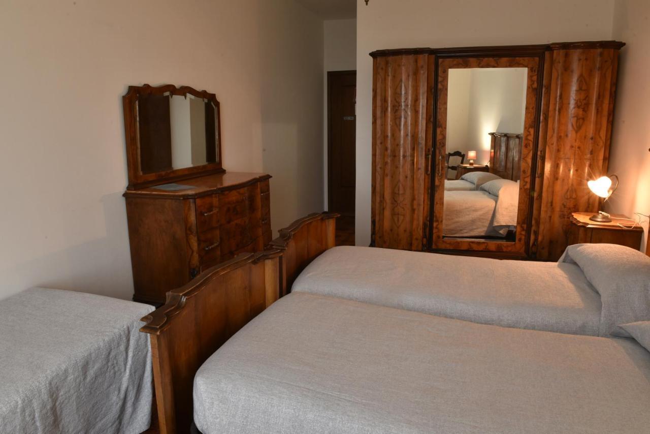 Hotel Madonna Di Luciago Armeno Екстериор снимка