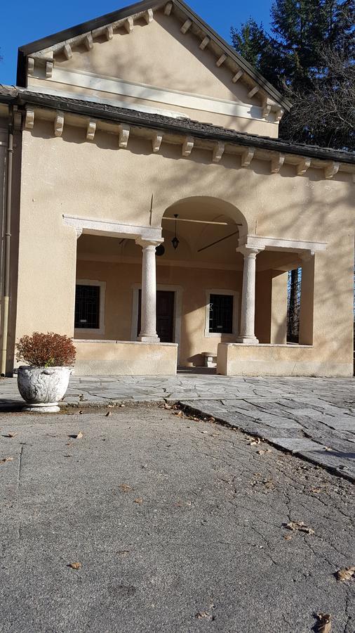 Hotel Madonna Di Luciago Armeno Екстериор снимка